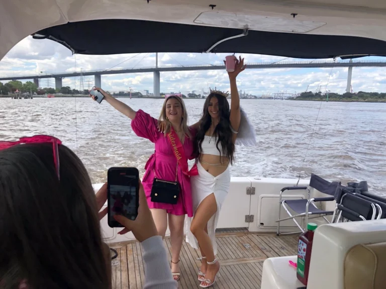 Boat Cruise Melbourne