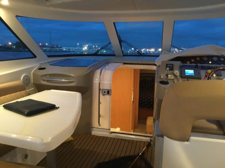 Luxury private yacht charter Melbourne Port Phillip Bay VooDoo