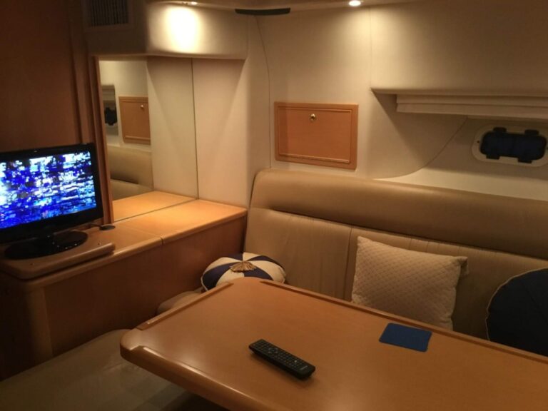 Luxury private yacht charter Melbourne Port Phillip Bay VooDoo